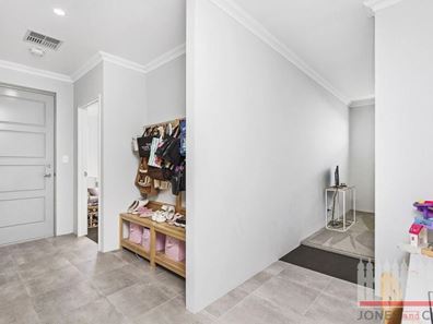 11 Recreation Way, Yanchep WA 6035