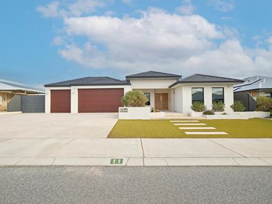 11 Betterton Road, Caversham WA 6055