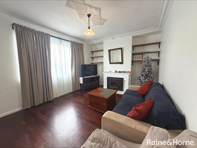59B Mckail Street, Orana WA 6330