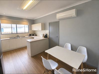 59B Mckail Street, Orana WA 6330