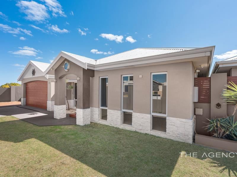 156 Glenfield Beach Drive, Glenfield