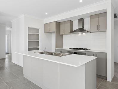 14 Loyalty Way, Yanchep WA 6035