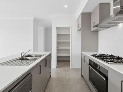 14 Loyalty Way, Yanchep WA 6035