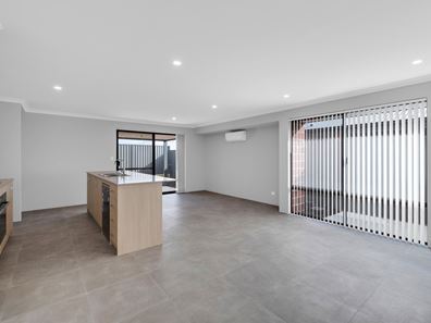 9 Quadrant Parkway, Byford WA 6122