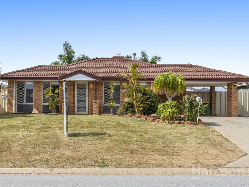 22 Floribunda Avenue, Halls Head WA 6210