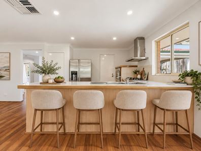 18 Palga Crescent, Beeliar WA 6164