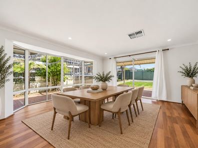 18 Palga Crescent, Beeliar WA 6164