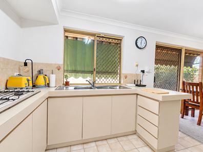 1/12 Yarruk St, Yokine WA 6060