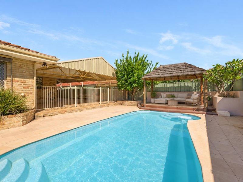 6 Flinders Court, Thornlie WA 6108