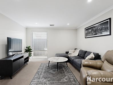 18 Huntington Parkway, Landsdale WA 6065