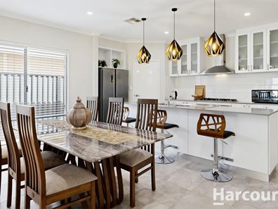 18 Huntington Parkway, Landsdale WA 6065