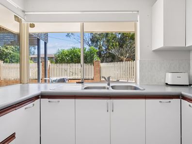 50A Deanmore Road, Scarborough WA 6019