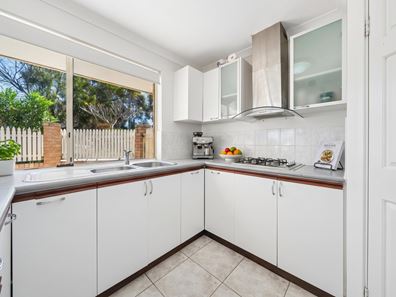 50A Deanmore Road, Scarborough WA 6019