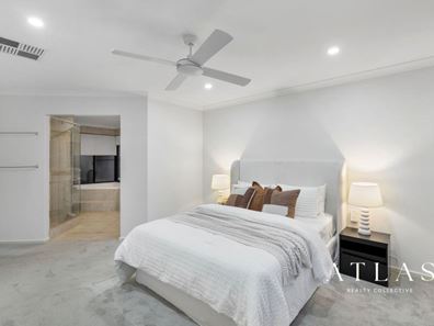7 Sulman Avenue, Salter Point WA 6152