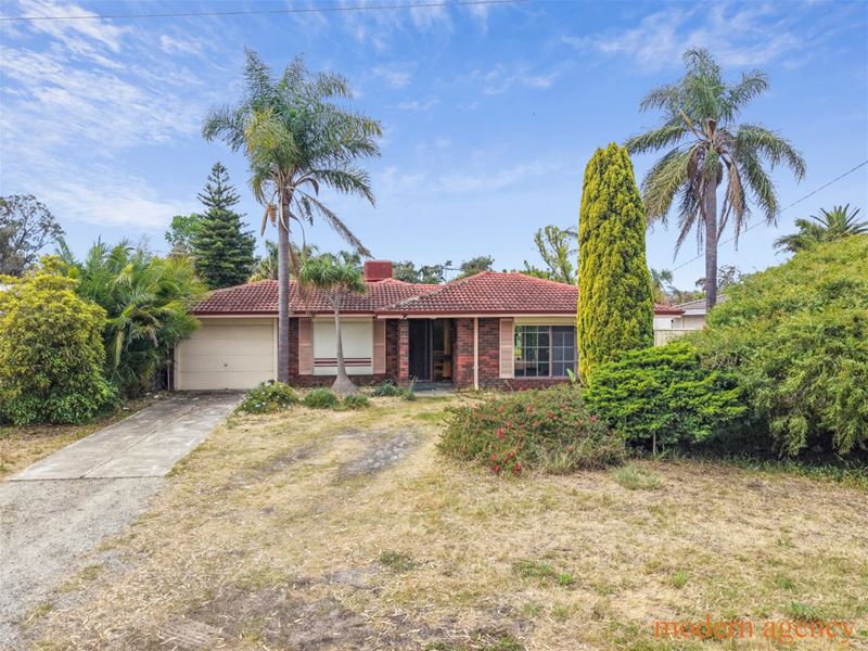 23 Linden Way, Forrestfield WA 6058