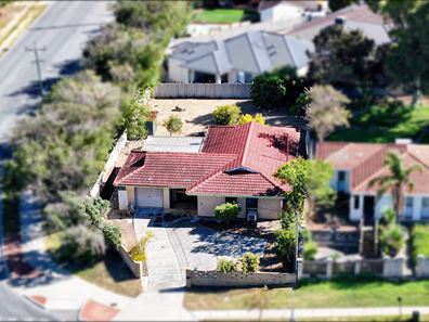 1 Marri Road, Duncraig WA 6023