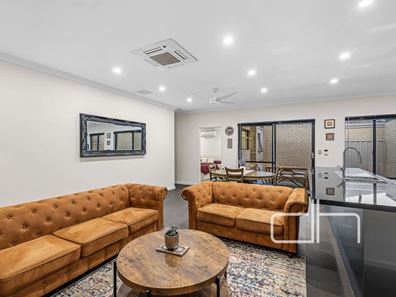 4 Skeit Road, Darch WA 6065