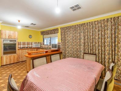 101 Sevenoaks Street, Bentley WA 6102