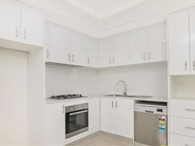 10 Ganges Street, Southern River WA 6110