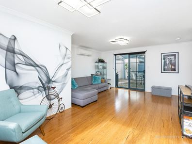 4a Rush Cove, Gwelup WA 6018