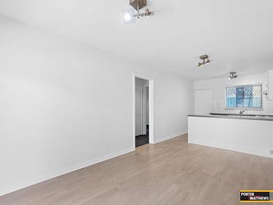 2/2 Dalziell Street, Maddington WA 6109