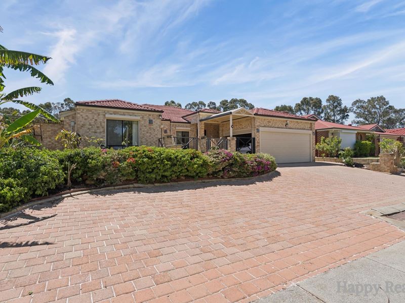 16 Jubaea Court, Canning Vale WA 6155