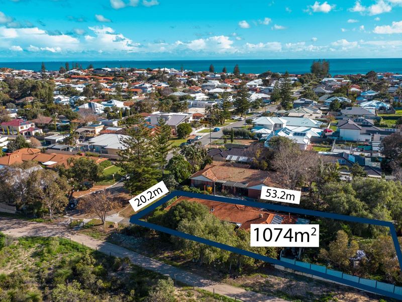 69A Elsie Street, Watermans Bay WA 6020