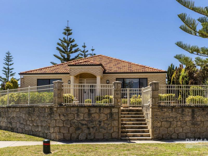 40 Halmstad Circle, Mindarie WA 6030