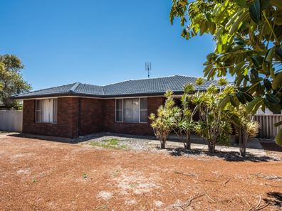 20 Church Street, Dongara WA 6525