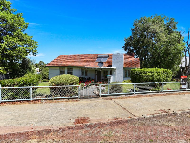 45 Deakin Street, Collie