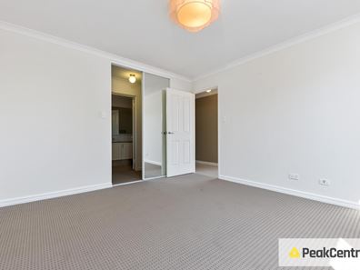 3B Monarch Gate, Success WA 6164