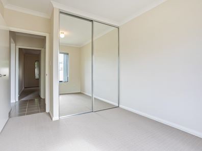 8A KELBY CLOSE, Morley WA 6062