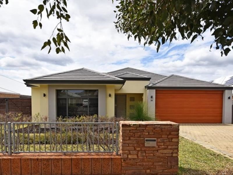 30 Banrock Drive, The Vines WA 6069