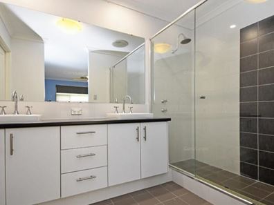 30 Banrock Drive, The Vines WA 6069