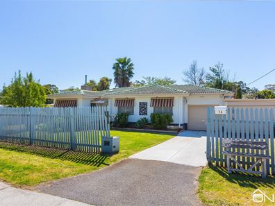 16 Crandon Street, Gosnells WA 6110