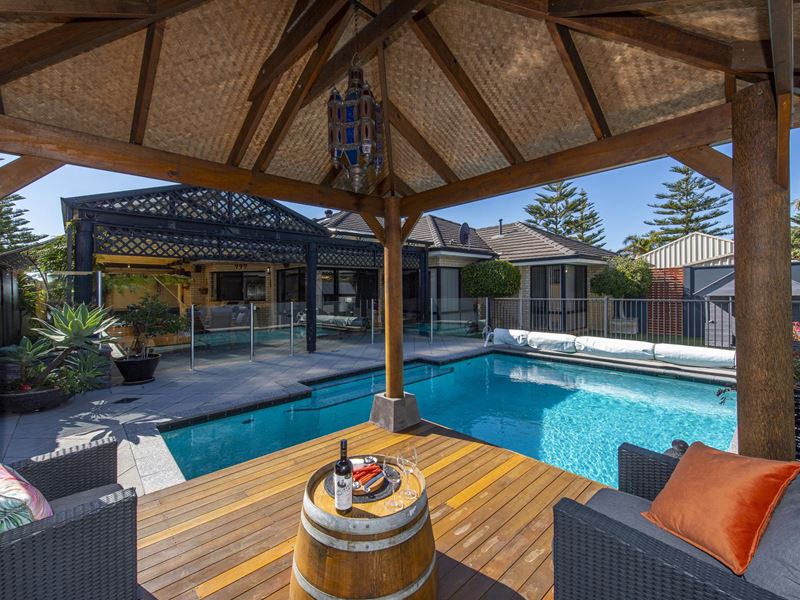 3 Naxos Way, Secret Harbour WA 6173