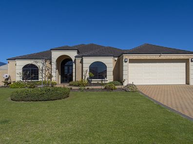 3 Naxos Way, Secret Harbour WA 6173