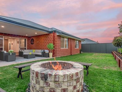 47 Lomond Way, Seville Grove WA 6112