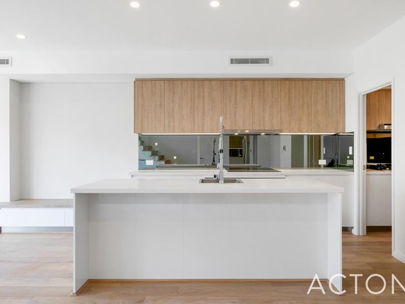 35B Nautilus Crescent, Scarborough