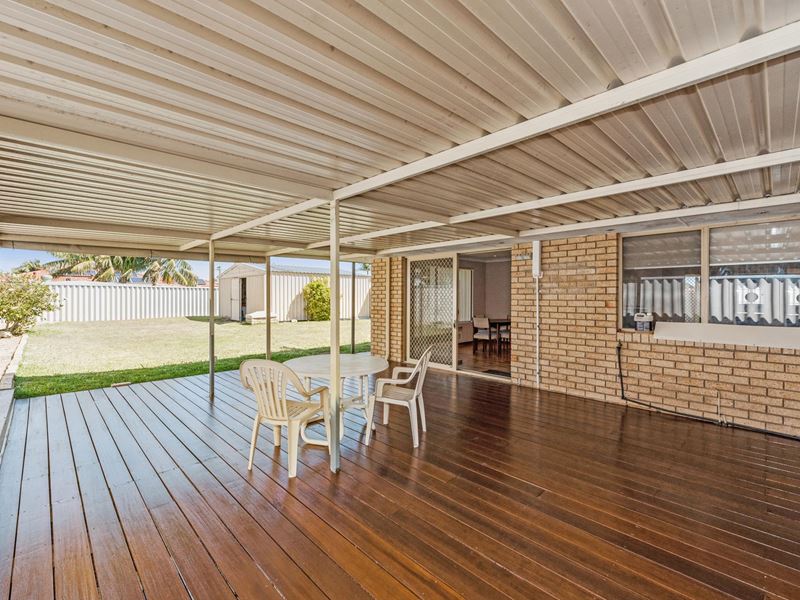 2 Shell Close, Cooloongup WA 6168