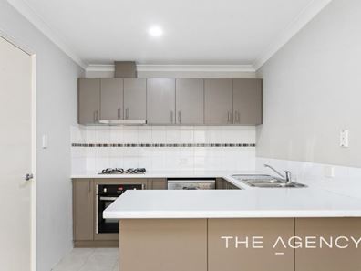 11/37 Oman Pass, Canning Vale WA 6155