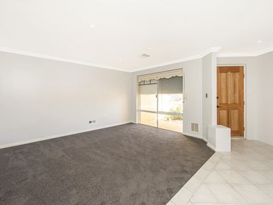 63 Toledo Circuit, Port Kennedy WA 6172