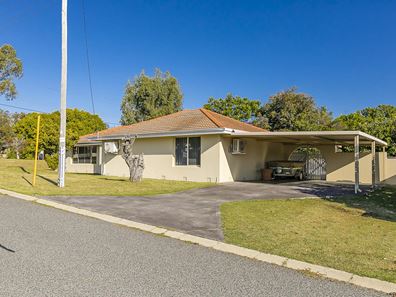 31 Ayton Way, Duncraig WA 6023