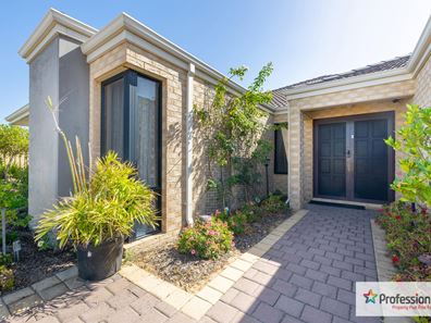 5 Cunningham Street, Canning Vale WA 6155