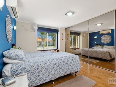 10 Pirianda Way, Aveley WA 6069