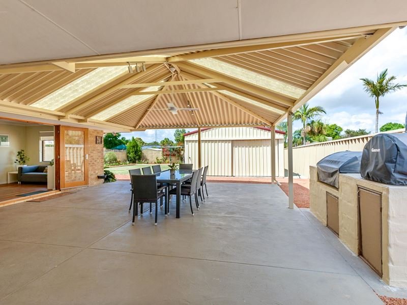 10 Chester Place, Beechboro
