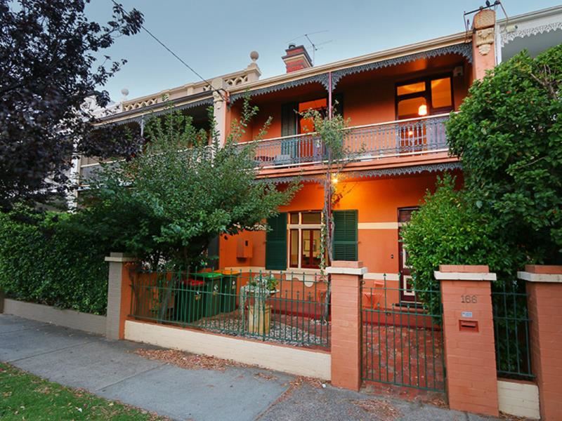 166 Lake Street, Perth