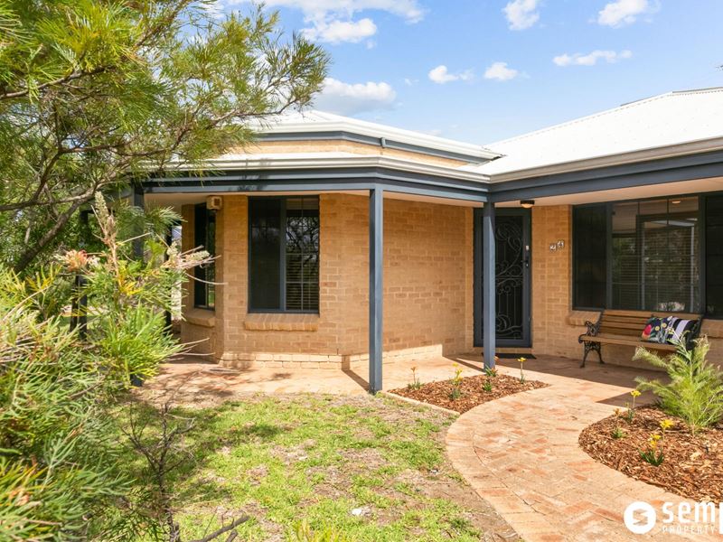 24 Millstream Place, Success WA 6164