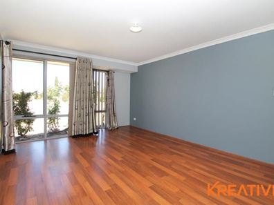 54 Glasgow Way, Seville Grove WA 6112