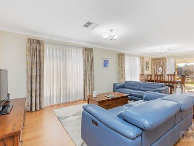 21 Mormaer Street, Brabham WA 6055